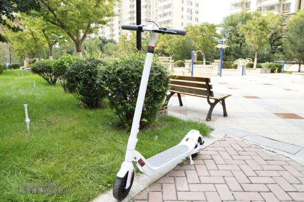 鴻蒙鑰匙，40km續航！華為智選樂騎智慧電動滑板車測評