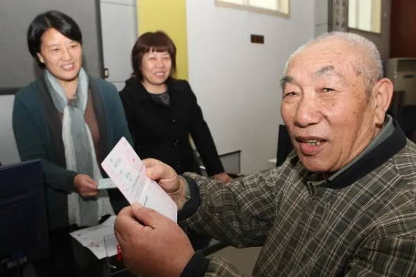 多少歲才算老年人，這個標準你知道嗎？