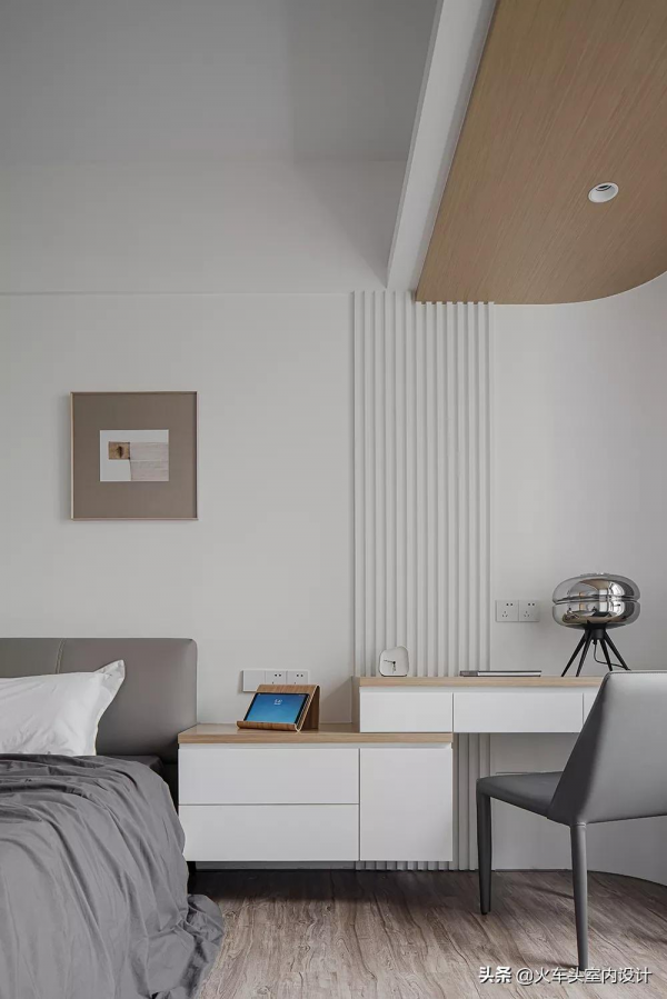 130㎡極簡自然風,方圓交錯,木白有序 130㎡極簡自然風,方圓交錯,木白有序