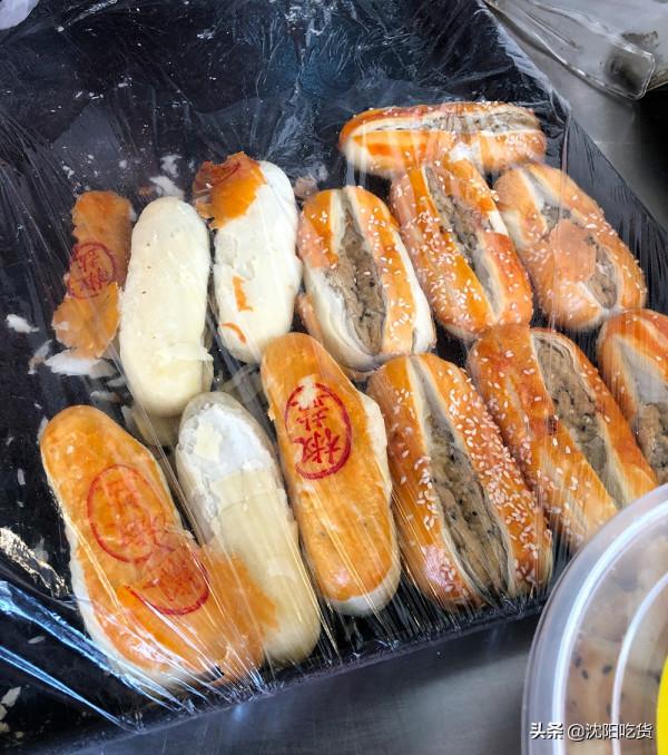 這種皮薄餡大,不甜不膩,好吃不貴的綠豆餅都藏在小衚衕裡 這種皮薄餡大,不甜不膩,好吃不貴的綠豆餅都藏在小衚衕裡