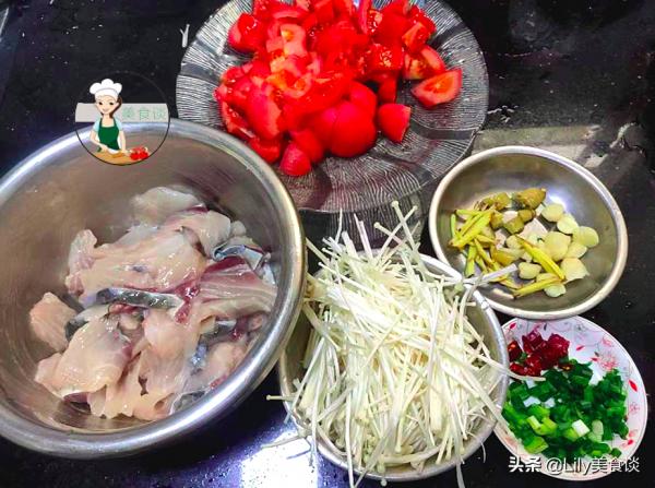 秋天這肉我常買來吃，10元1斤，切片煮鮮美的流口水，滋補不上火