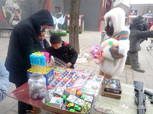 大年初三 | 崆峒山景區人氣旺！全家出遊首選地！