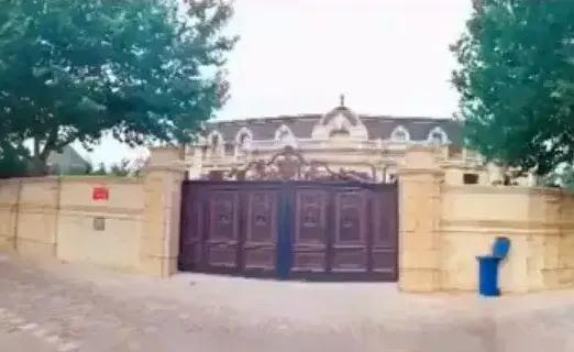 近日，一裝修公司展示了他們為聯想集團柳傳志建設的新房