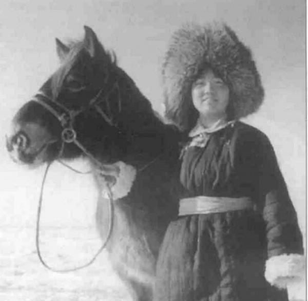 1972年，周總理對侄女說：你能不能學王昭君，嫁一個蒙古小夥啊？