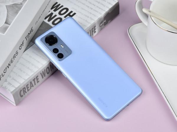 百瓦快充手機推薦 20分鐘滿血誰能不愛? 百瓦快充手機推薦 20分鐘滿血誰能不愛?