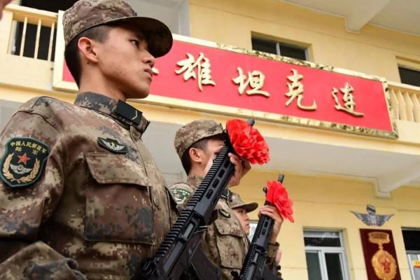 盤點新槍族換裝後我軍的變化，硬體已經不遜色美國，觀念仍需更新