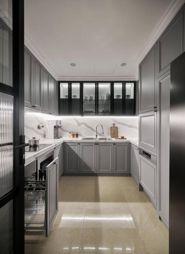 看了這套140㎡,才明白什麼是優雅格調,像是觀賞一場“老電影” 看了這套140㎡,才明白什麼是優雅格調,像是觀賞一場“老電影”