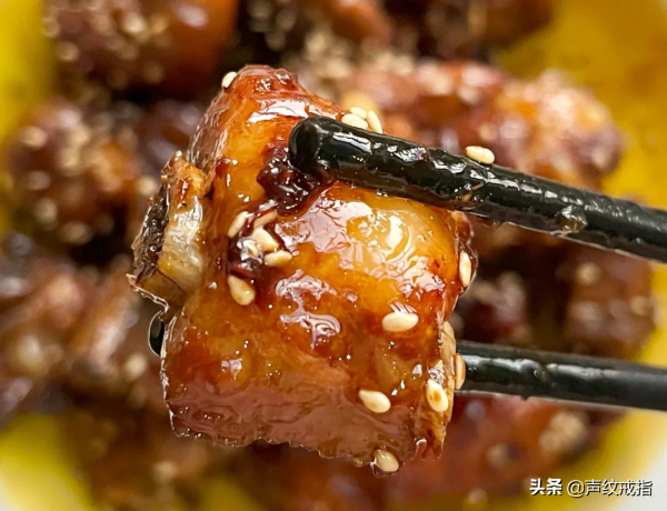 一頓飯:糖醋排骨+乾煸四季豆 一頓飯:糖醋排骨+乾煸四季豆