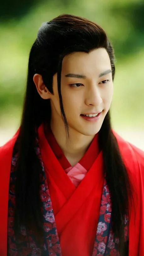 誰說配角必是綠葉?這6位男配逆襲主角太出彩,有人風頭蓋過男主 誰說配角必是綠葉?這6位男配逆襲主角太出彩,有人風頭蓋過男主