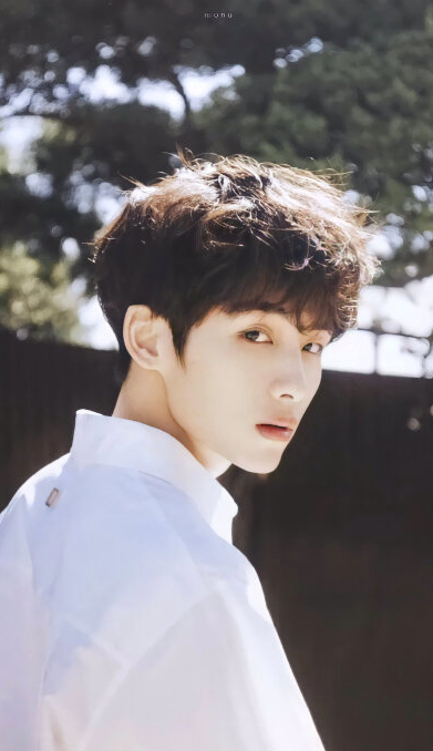 董思成:男團出道,高顏值大長腿,如今轉型做演員,你看好他嗎? 董思成:男團出道,高顏值大長腿,如今轉型做演員,你看好他嗎?