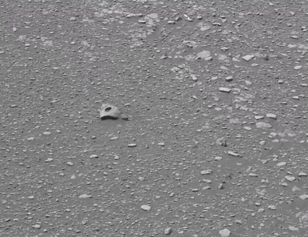 在火星行駛近27公里,好奇號捕捉到非凡的照片,展示空曠的沙海 在火星行駛近27公里,好奇號捕捉到非凡的照片,展示空曠的沙海