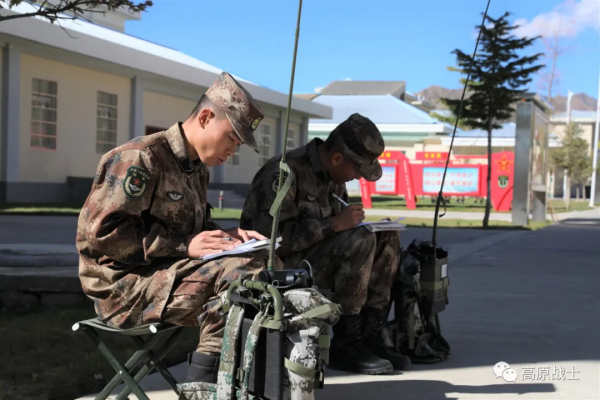 戰味十足!2021年終軍事訓練考核來啦! 戰味十足!2021年終軍事訓練考核來啦!