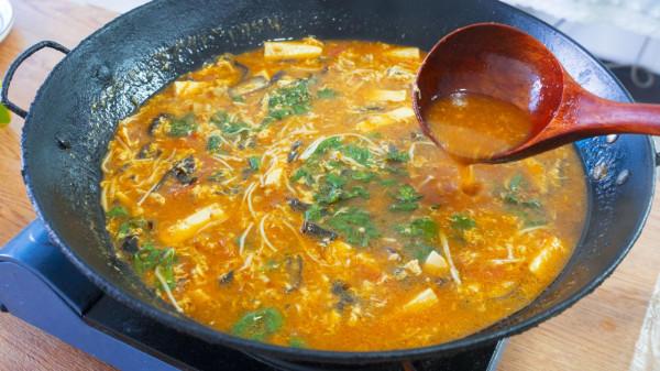 天冷了，6道熱騰騰的湯端上桌，營養全面好消化，暖暖活活過深秋