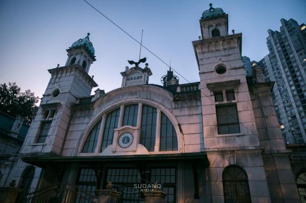 武漢的這座火車站堪稱“中國第一”,站前街道不簡單,曾是租界區 武漢的這座火車站堪稱“中國第一”,站前街道不簡單,曾是租界區