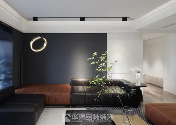 家裡太單調？給它點顏色看看