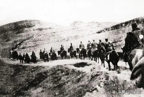 1940年，日軍大隊包圍八路軍主力團，團長卻嚴令不能開槍作戰