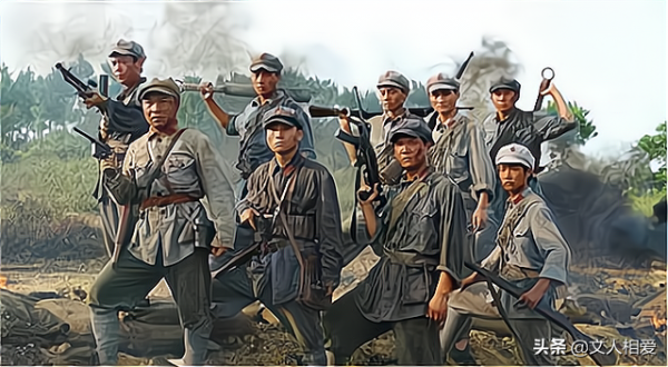 兩位紅軍師級同鄉，一位烈士一叛徒，叛變者拉起數千人隊伍被處決