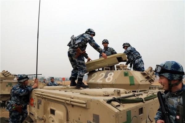 空降兵某旅開訓先練“中軍帳”