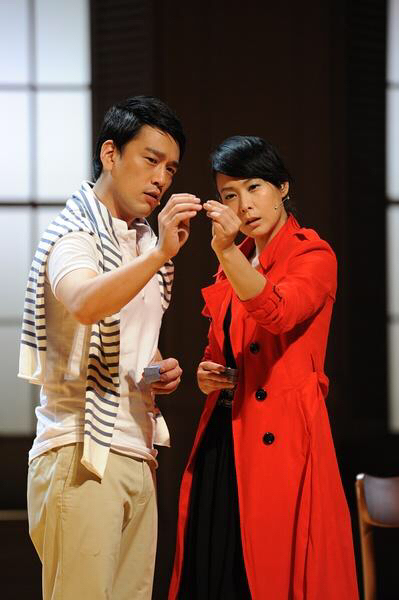 從“霸道總裁”到“搞笑賣騷”，王耀慶的故事比你想象的還要精彩