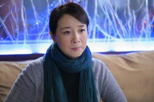 演員陳小藝：緋聞是緋聞，老公是老公，我們一家三口很幸福