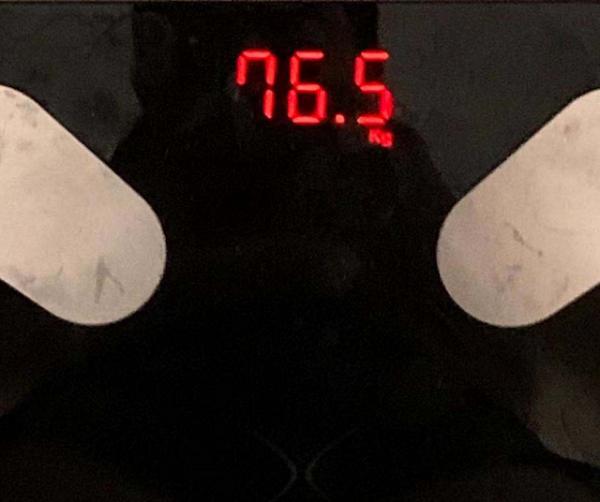 40歲大叔，不想變得“油膩”，一日三餐特自律，朋友：別瞎折騰了