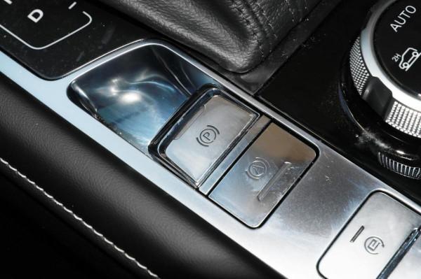 想買20萬左右的中大型SUV，不妨看看榮威RX8，空間大還有勁