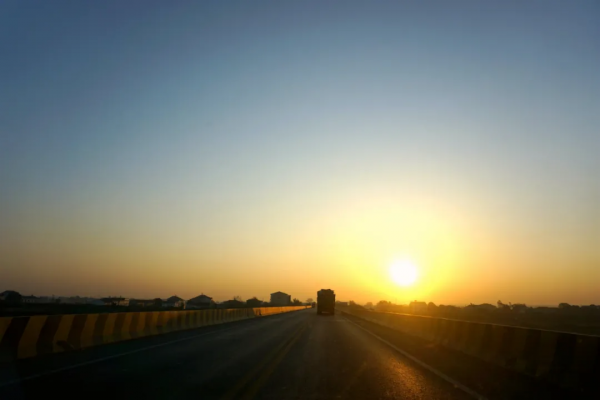 過得像個人，才能看見美