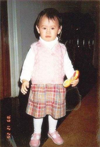 22歲，為他生三個孩子，卻沒能嫁入豪門，梁洛施為愛犧牲自我