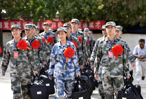 大學生入伍12年以上，不僅能獲得工作安排，還有豐厚的經濟補助