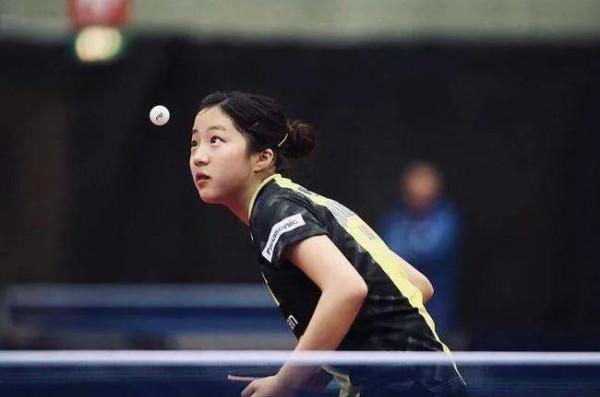 2022正月初五乒乓球挑戰高彈美女失敗原因總結
