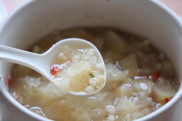 防秋燥,這道湯水要多喝,清熱下火,絲滑好喝,熬一鍋全家都愛喝 防秋燥,這道湯水要多喝,清熱下火,絲滑好喝,熬一鍋全家都愛喝