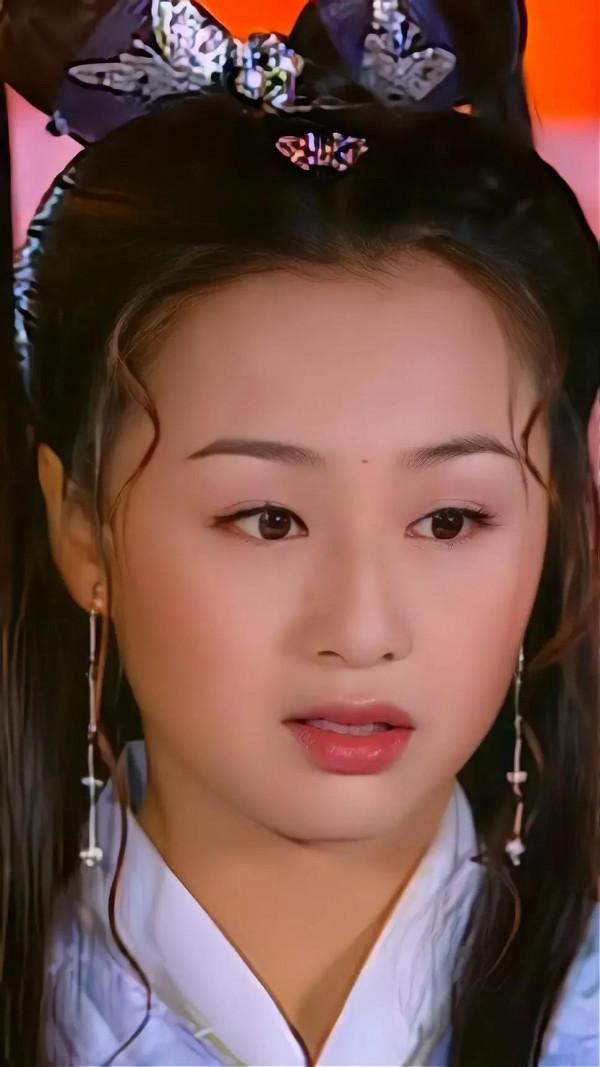 風華絕代的曹穎