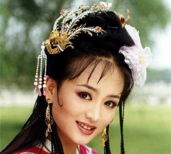 演不了大家閨秀就別演了,這8位美人告訴你,什麼叫儀態大方 演不了大家閨秀就別演了,這8位美人告訴你,什麼叫儀態大方