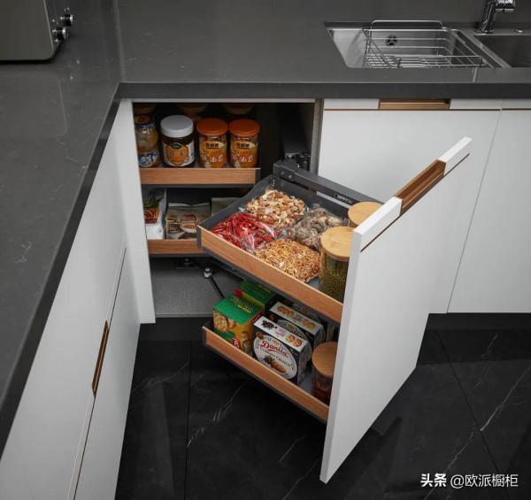 11套最受歡迎的廚房佈局案例，照著裝修準沒錯