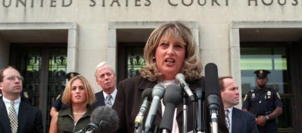 克林頓與萊溫斯基當年&OpenCurlyDoubleQuote;拉鍊門&rdquo;真相