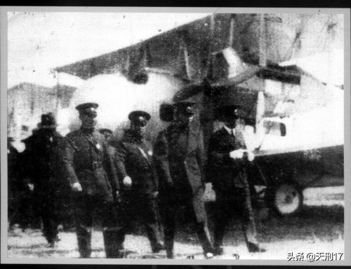 關於意造武器:能打飛機的義大利炮和刺殺總統的義大利步槍 關於意造武器:能打飛機的義大利炮和刺殺總統的義大利步槍