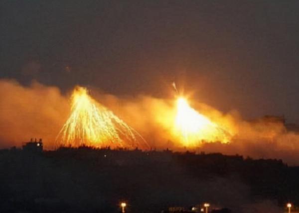 比白磷彈恐怖千倍的炸彈,一旦沾上死是最大的解脫,到底有多恐怖 比白磷彈恐怖千倍的炸彈,一旦沾上死是最大的解脫,到底有多恐怖