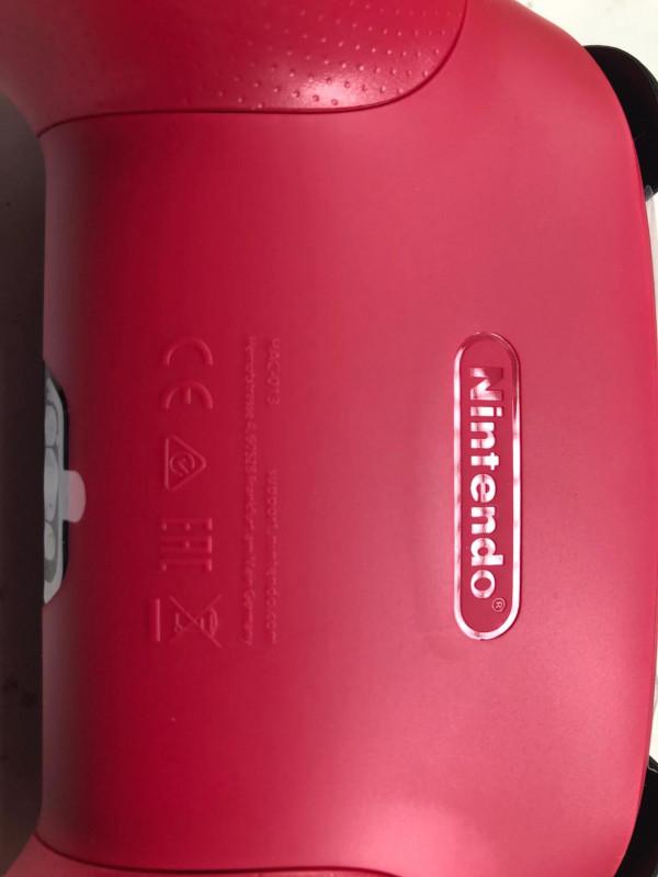 買了個switch原裝手柄