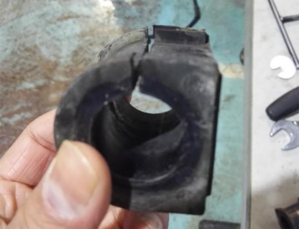 廣汽傳祺GS4車輪顛簸異響怎麼解決？