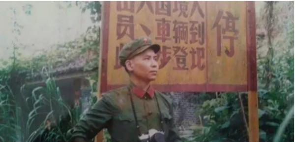 1986年老山戰場照《死吻》:那名救護隊女戰士張茹,後來怎樣了 1986年老山戰場照《死吻》:那名救護隊女戰士張茹,後來怎樣了