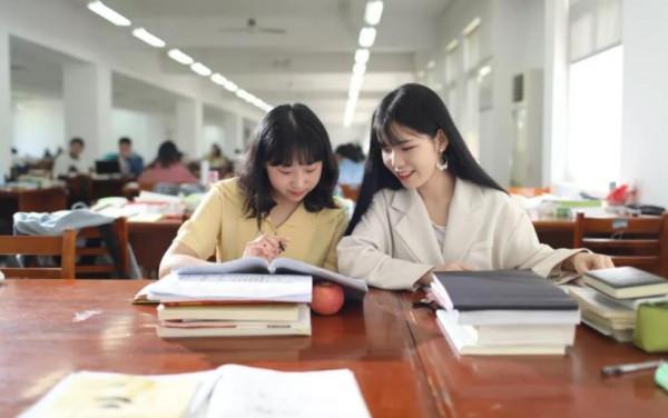 二戰考研生為何保留應屆生身份，輔導員說出原因，考生要儘早知道