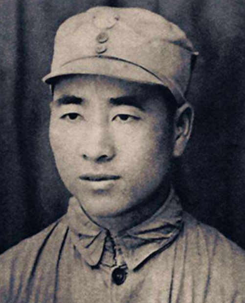 從黃埔軍校走出四位元帥，一位23歲當了軍長，一位是方面軍總指揮