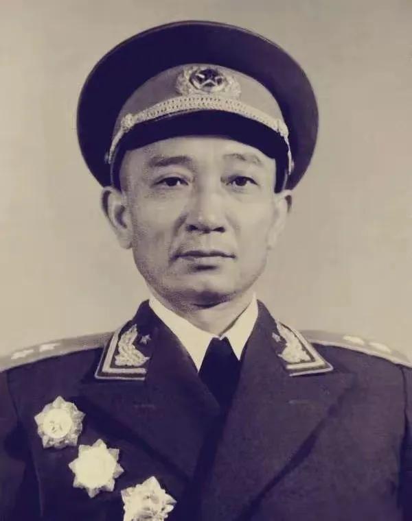 孫繼先作為指揮員，卻沒列入大渡河17勇士，1990年楊得志為他正名