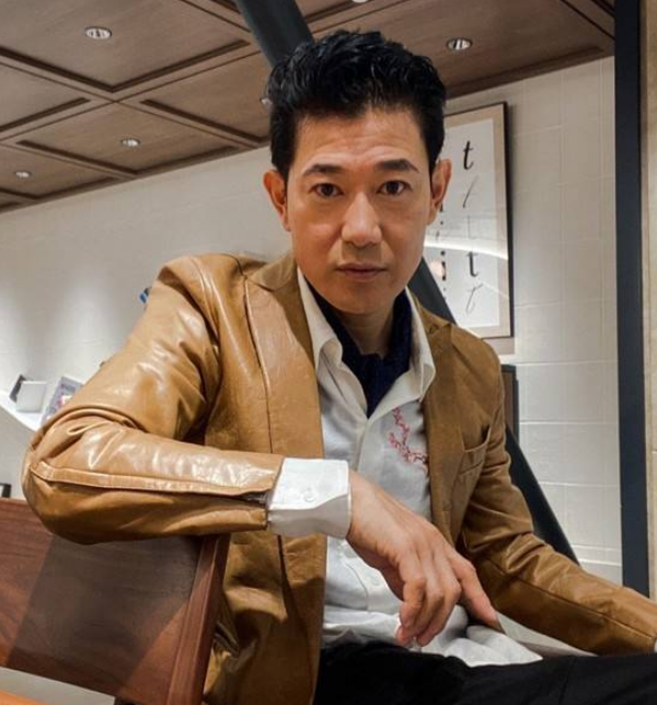 矢野浩二：27歲含淚跪別父母，女兒出生就能入華籍是我最驕傲的事