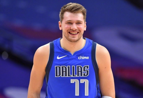 庫裡轟40+9記三分球仍無緣最佳球員！對不起，你碰到火箭舊將了