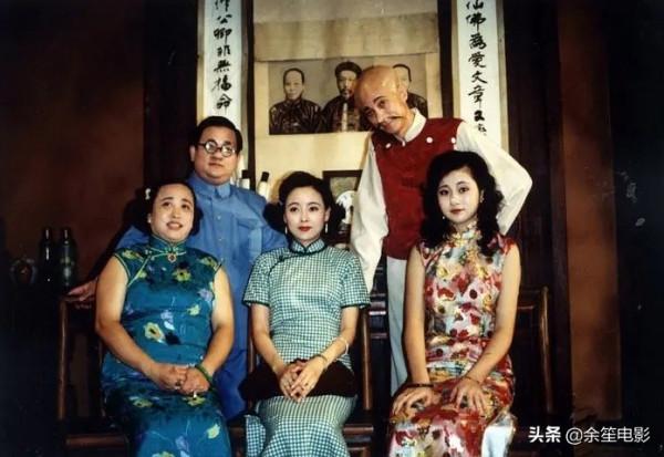 憑《廬山戀》爆紅,巔峰時“棄夫”遠走美國,張瑜近況如何? 憑《廬山戀》爆紅,巔峰時“棄夫”遠走美國,張瑜近況如何?