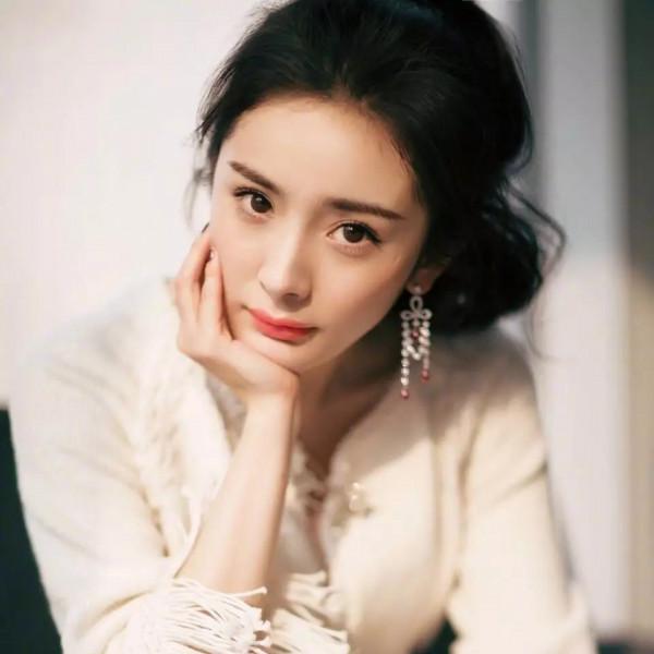 有深眼窩的4位女演員,有人比年輕時還靈氣,有人生娃後顯疲憊 有深眼窩的4位女演員,有人比年輕時還靈氣,有人生娃後顯疲憊