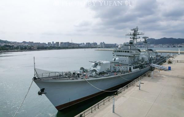 造價21億的軍艦像啥樣？威海的大連號驅逐艦對外開放啦，快來參觀