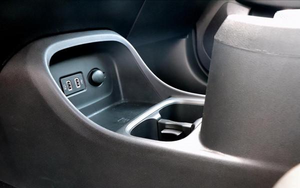 最獨到不過保時捷化外觀 好貓真值得所有女生買它? 最獨到不過保時捷化外觀 好貓真值得所有女生買它?