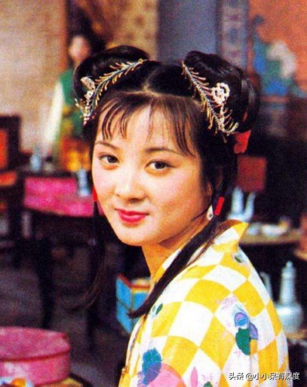 胡澤紅近況，她身材略有些發福，但依舊可以看出當年惜春的影子